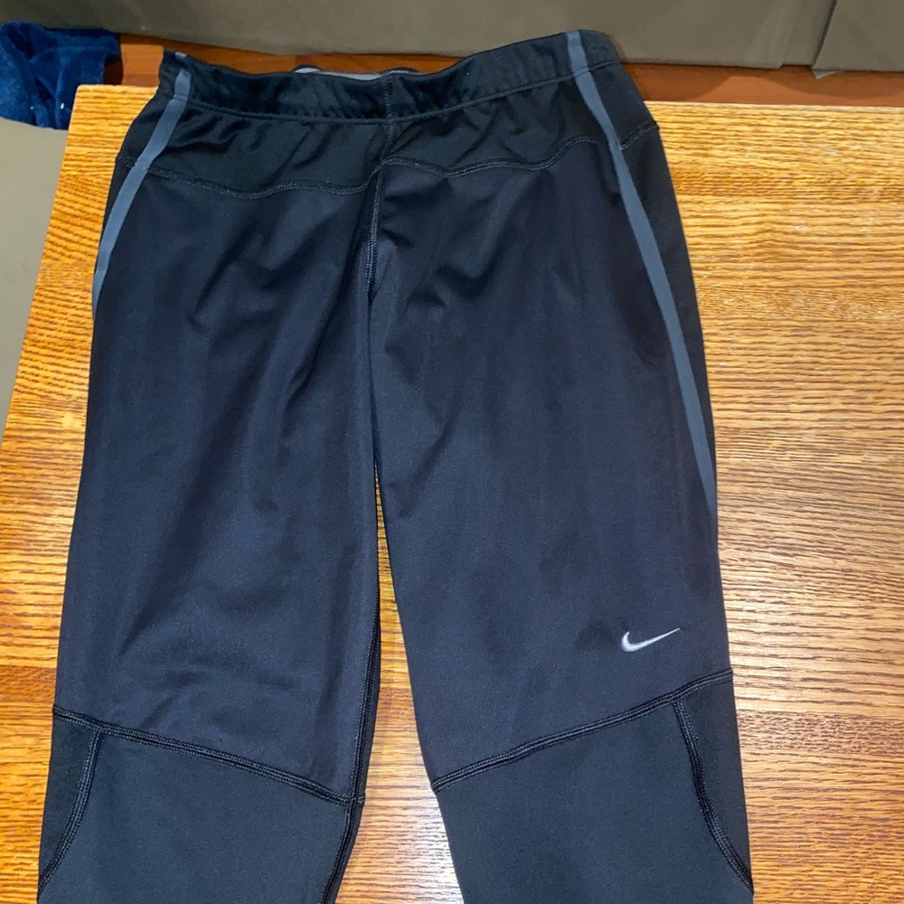Nike woman’s joggers / leggings